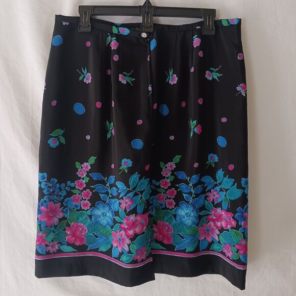 Repaired Vintage Floral Knee Length Skirt - Picture 4 of 15